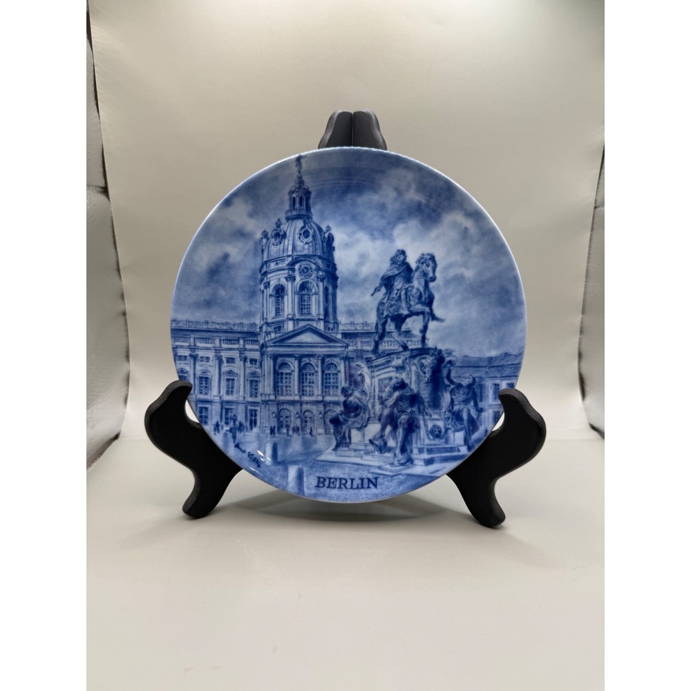 Kaiser W Germany Berlin Stadteteller Hans Liska Blue White Collector Plate 8in - Picture 6 of 10